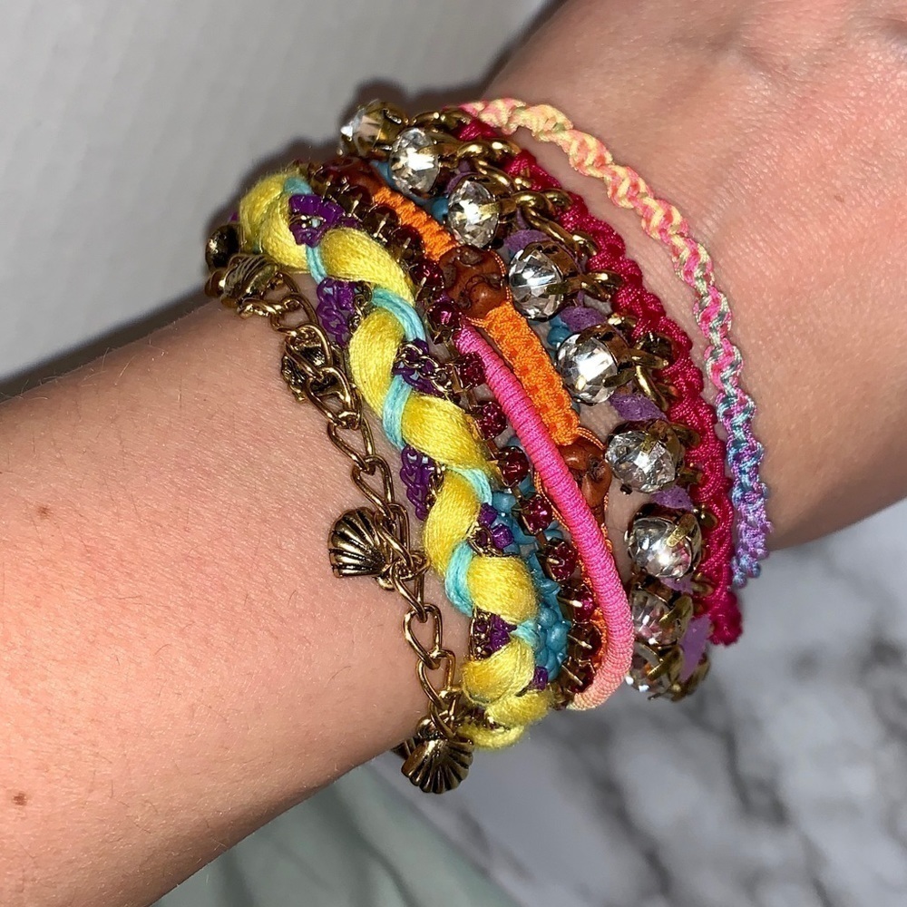 HTF BETSEY JOHNSON ST. BART'S COLLECTION Bracelet - Picture 7 of 11